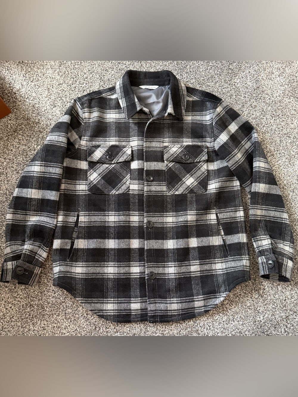 Alpine Design black and white plaid flannel jacket in size L